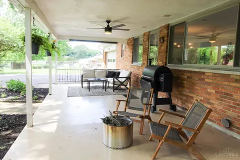 Exterior - 3743 Langhorst Ct, Cincinnati, OH 45236 photo 6 of 9