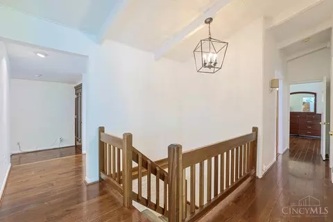 Entry Way - 7434 Drake Rd, Cincinnati, OH 45243 photo 1 of 1
