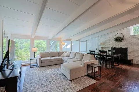Living - 7434 Drake Rd, Cincinnati, OH 45243 photo 2 of 3