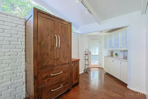 Kitchen - 7434 Drake Rd, Cincinnati, OH 45243 photo 5 of 6