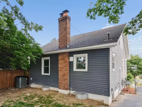 Exterior - 2385 Nova Ave, Cincinnati, OH 45238 photo 4 of 4