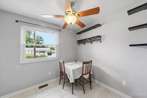 Dining - 4798 Klatte Rd, Cincinnati, OH 45244 photo 1 of 2