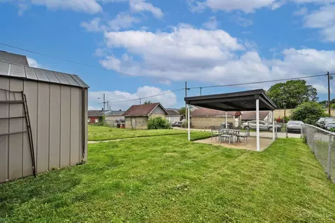 Exterior - 1221 Third St, Reading, OH 45215 photo 7 of 10