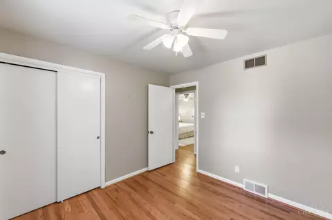Bedroom - 4248 Simca Ln, Cincinnati, OH 45211 photo 5 of 11