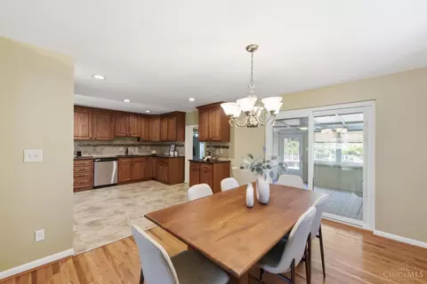Dining - 4248 Simca Ln, Cincinnati, OH 45211 photo 4 of 5