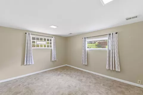 Bedroom - 4248 Simca Ln, Cincinnati, OH 45211 photo 10 of 11