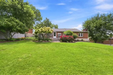 Exterior - 4248 Simca Ln, Cincinnati, OH 45211 photo 8 of 11