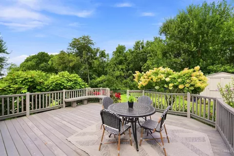Exterior - 4248 Simca Ln, Cincinnati, OH 45211 photo 6 of 11