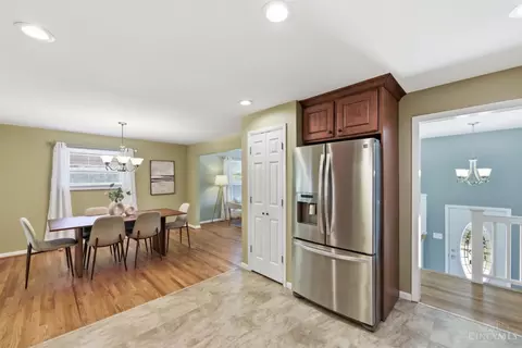 Dining - 4248 Simca Ln, Cincinnati, OH 45211 photo 5 of 5