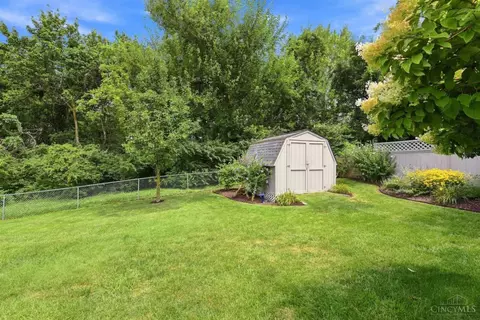 Exterior - 4248 Simca Ln, Cincinnati, OH 45211 photo 10 of 11