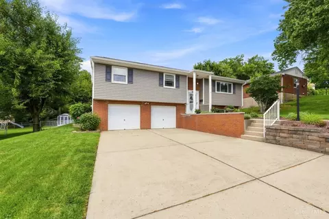 Exterior - 4248 Simca Ln, Cincinnati, OH 45211 photo 2 of 11