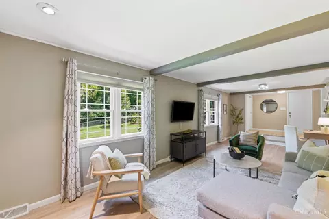 Living - 4248 Simca Ln, Cincinnati, OH 45211 photo 1 of 6