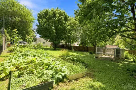 Exterior - 4449 Foley Rd, Cincinnati, OH 45238 photo 9 of 11