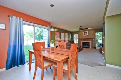 Dining - 1543 Doddington Rd, Kettering, OH 45409 photo 4 of 5
