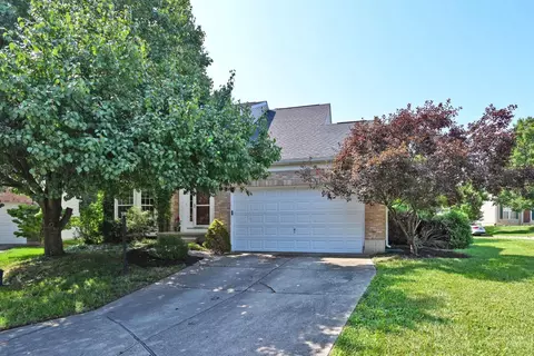 Exterior - 1543 Doddington Rd, Kettering, OH 45409 photo 1 of 6