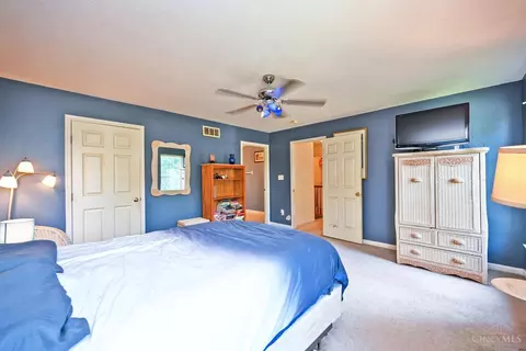 Bedroom - 1543 Doddington Rd, Kettering, OH 45409 photo 3 of 6