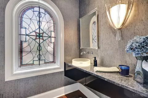 Bath - 1715 Mcmillan St, Cincinnati, OH 45206 photo 1 of 3