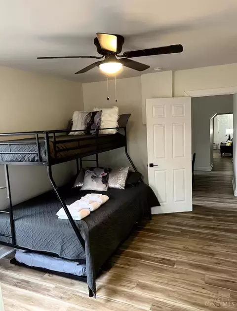 Bedroom - 1312 Spring St, Cincinnati, OH 45202 photo 7 of 17