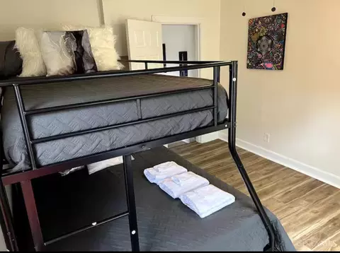 Bedroom - 1312 Spring St, Cincinnati, OH 45202 photo 6 of 17