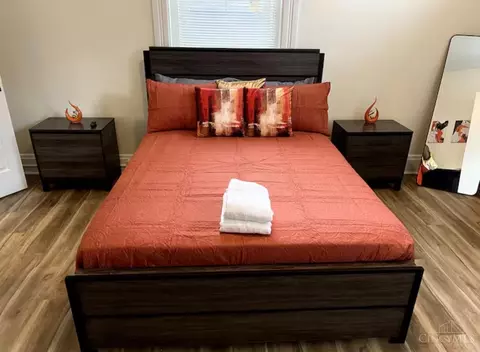 Bedroom - 1312 Spring St, Cincinnati, OH 45202 photo 4 of 17