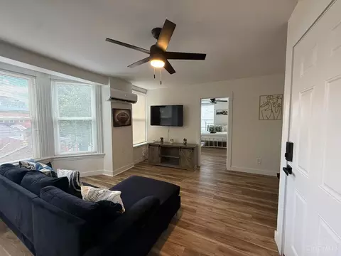 Living - 1312 Spring St, Cincinnati, OH 45202 photo 16 of 18