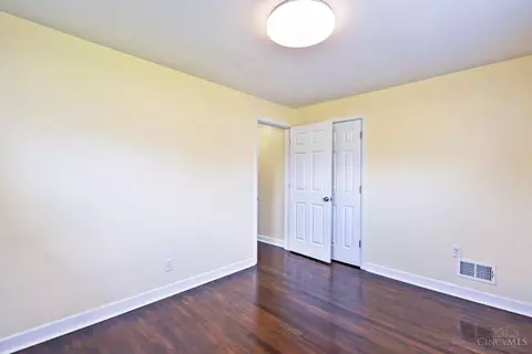 Bedroom - 6555 Daly Rd, Cincinnati, OH 45224 photo 6 of 9