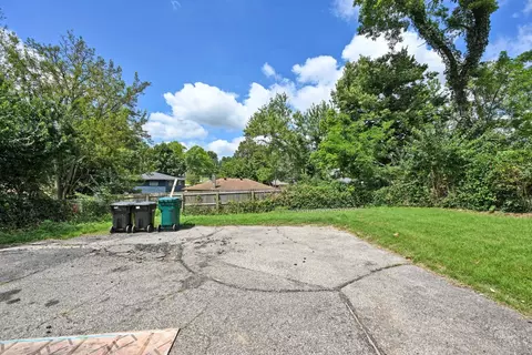Exterior - 6555 Daly Rd, Cincinnati, OH 45224 photo 7 of 9