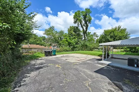 Exterior - 6555 Daly Rd, Cincinnati, OH 45224 photo 5 of 9