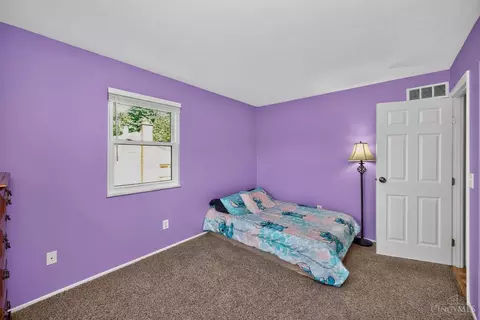 Bedroom - 1766 Miles Rd, Cincinnati, OH 45231 photo 5 of 8