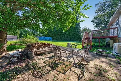 Exterior - 1766 Miles Rd, Cincinnati, OH 45231 photo 7 of 12