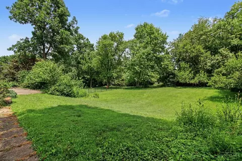 Exterior - 8590 Lynnehaven Dr, Cincinnati, OH 45236 photo 3 of 6