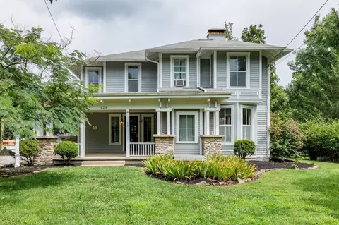 429 Elm Ave, Terrace Park, OH 45174