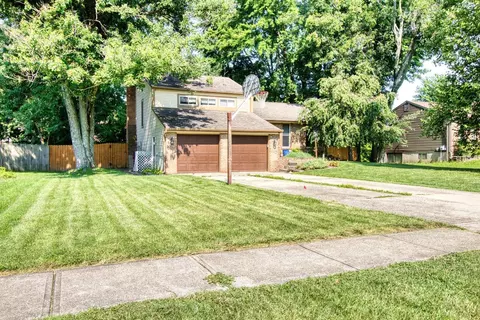 5803 Mt Vernon Dr, Milford, OH 45150