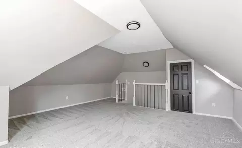 Entry Way - 3160 River Rd, Cincinnati, OH 45204 photo 5 of 5