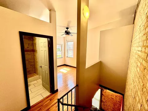 Entry Way - 226 Clifton Ave, Cincinnati, OH 45202 photo 1 of 1