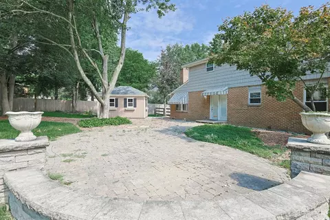 Exterior - 9045 Fields Dr, Mason, OH 45040 photo 6 of 16