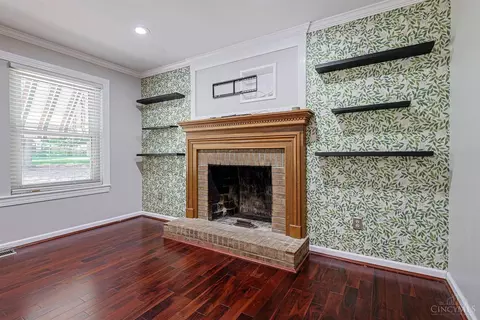 Living - 9045 Fields Dr, Mason, OH 45040 photo 6 of 6