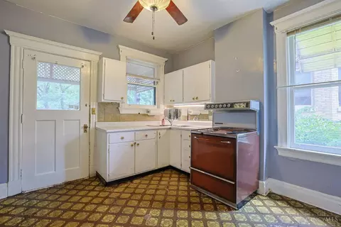 Kitchen - 2916 Harrison Ave, Cincinnati, OH 45211 photo 3 of 3