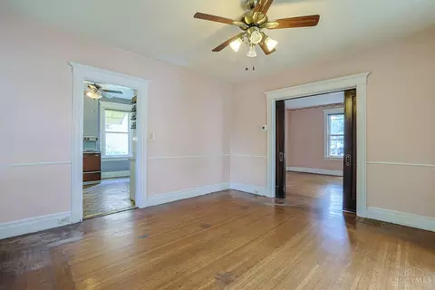 Living - 2916 Harrison Ave, Cincinnati, OH 45211 photo 8 of 8