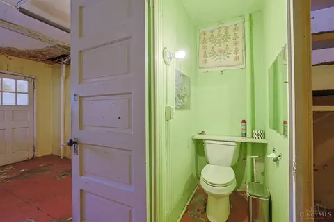 Bath - 2916 Harrison Ave, Cincinnati, OH 45211 photo 1 of 3