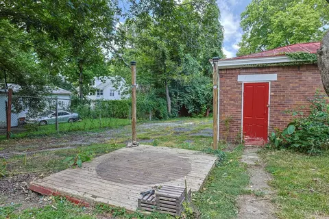 Exterior - 2916 Harrison Ave, Cincinnati, OH 45211 photo 4 of 13