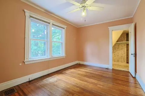 Bedroom - 2916 Harrison Ave, Cincinnati, OH 45211 photo 1 of 6