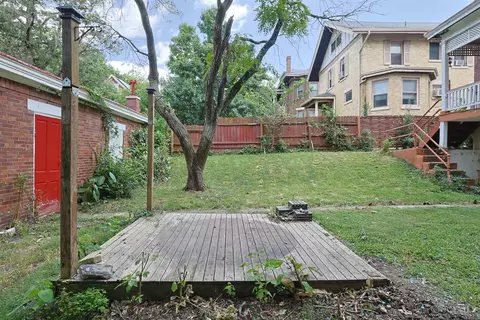 Exterior - 2916 Harrison Ave, Cincinnati, OH 45211 photo 5 of 13