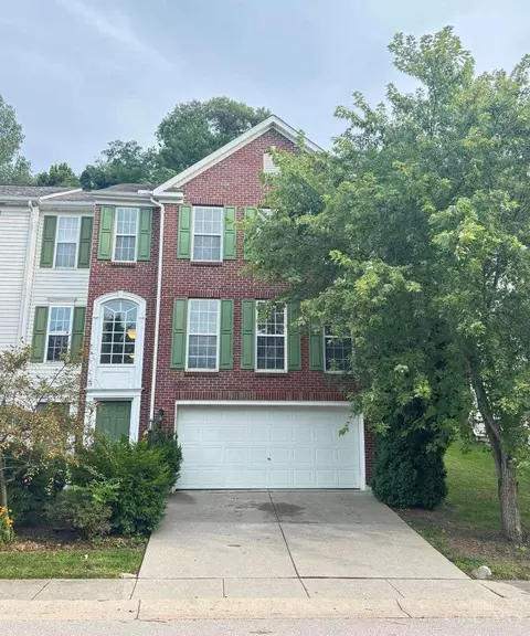 695 Terrace Hill Trl, Milford, OH 45150
