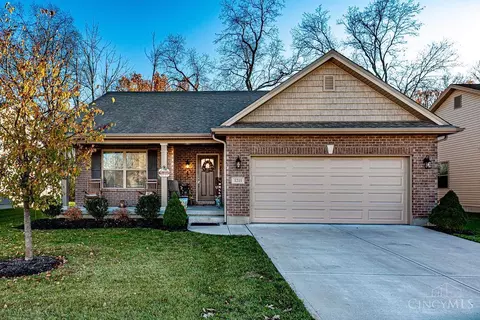 1211 Redbud Cir, Germantown, OH 45327