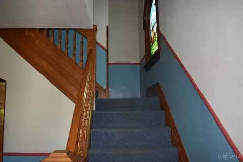 Entry Way - 3736 High Point Ave, Cincinnati, OH 45211 photo 3 of 5