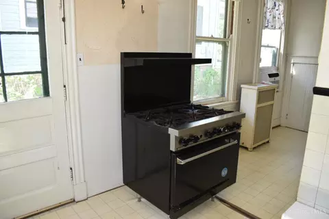 Kitchen - 3736 High Point Ave, Cincinnati, OH 45211 photo 1 of 4