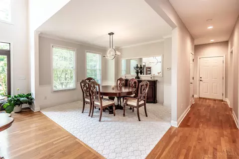 Dining - 252 Links View Dr, Hamilton Township, OH 45039 photo 3 of 6