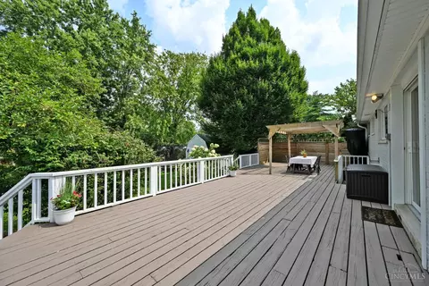 Exterior - 7256 Jethve Ln, Cincinnati, OH 45243 photo 15 of 29