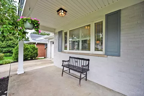 Exterior - 7256 Jethve Ln, Cincinnati, OH 45243 photo 8 of 29